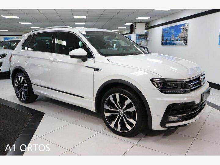 Volkswagen TIGUAN 2.0 TDI R-Line DSG 4Motion Euro 6 (s/s) 5dr Volkswagen TIGUAN 2.0 TDI R-Line DSG 4Motion Euro 6 (s/s) 5dr