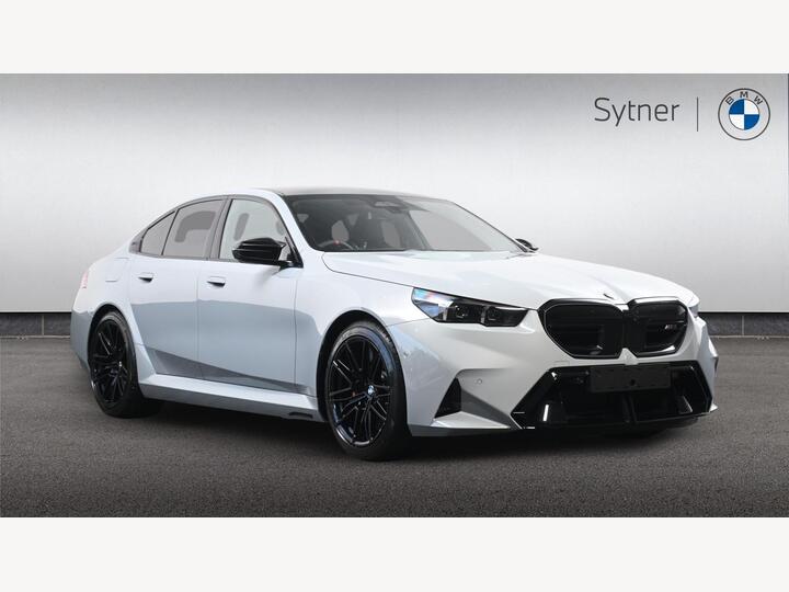 BMW M5 4.4 22.1kWh Steptronic XDrive Euro 6 (s/s) 4dr