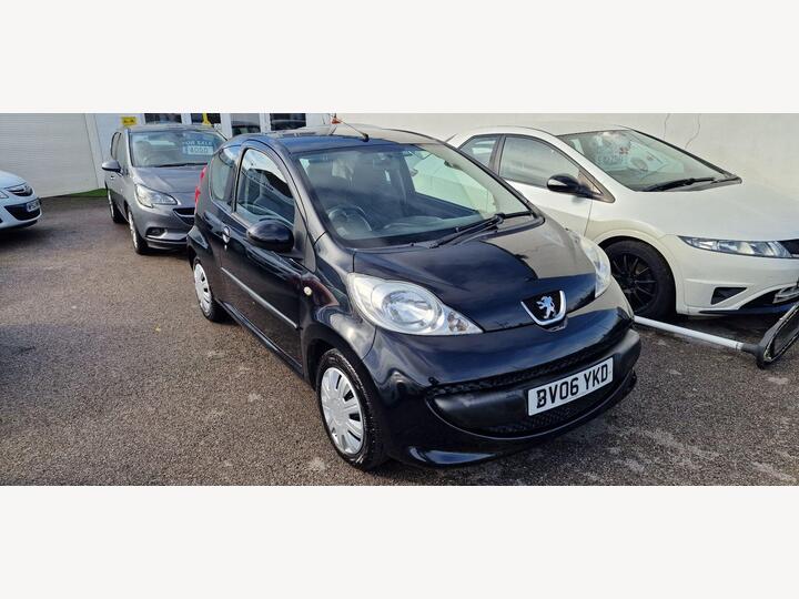 Peugeot 107 1.0 12V Urban Euro 4 3dr