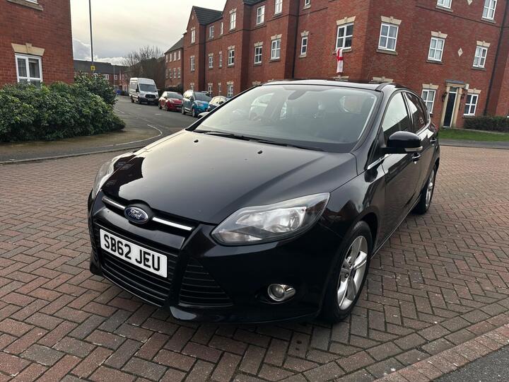Ford Focus 1.6 Zetec Powershift Euro 5 5dr