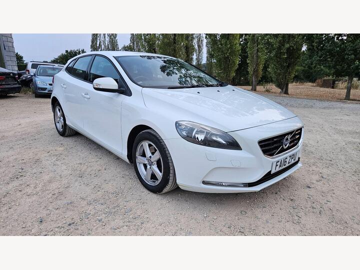Volvo V40 2.0 T2 ES Euro 6 (s/s) 5dr