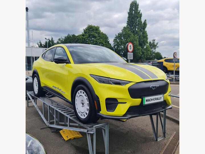 Ford Mustang Mach-E Extended Range 91kWh GT AWD 5dr