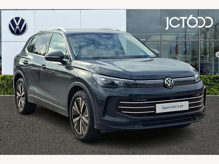 Volkswagen Tiguan 1.5 ETSI MHEV Elegance DSG Euro 6 (s/s) 5dr