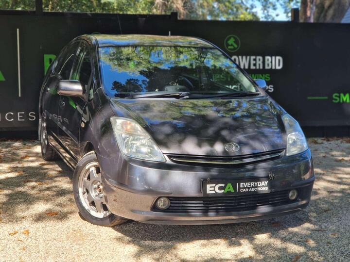 Toyota Prius 1.5 T Spirit CVT 5dr