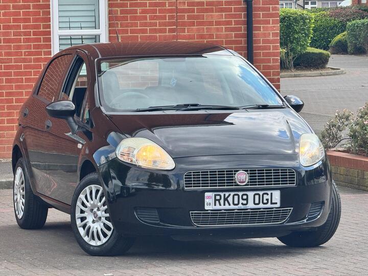 Fiat Grande Punto 1.4 Active Euro 4 5dr Fiat Grande Punto 1.4 Active Euro 4 5dr