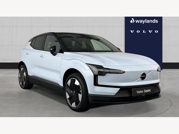 Volvo EX30 P5 Long Range 69kWh Plus Auto 5dr