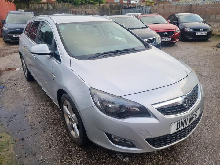 Vauxhall ASTRA 2.0 CDTi SRi Sports Tourer Euro 5 (s/s) 5dr