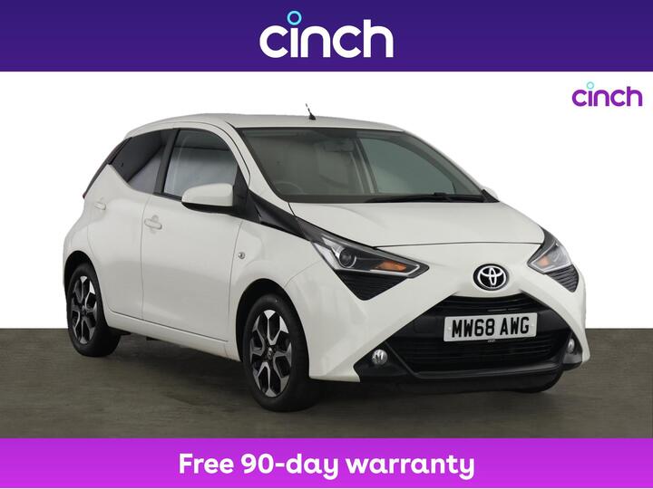 Toyota Aygo 1.0 VVT-i X-plore Euro 6 5dr Toyota Aygo 1.0 VVT-i X-plore Euro 6 5dr
