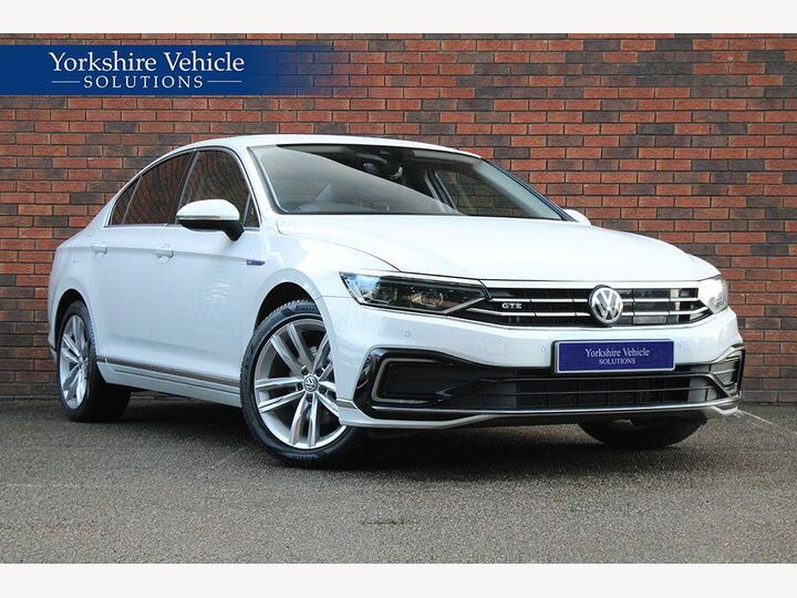 Volkswagen Passat 1.4 TSI 13kWh GTE Advance DSG Euro 6 (s/s) 4dr
