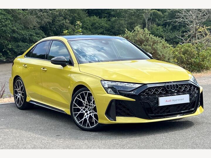 Audi RS3 2.5 TFSI Carbon Vorsprung S Tronic Quattro Euro 6 (s/s) 4dr