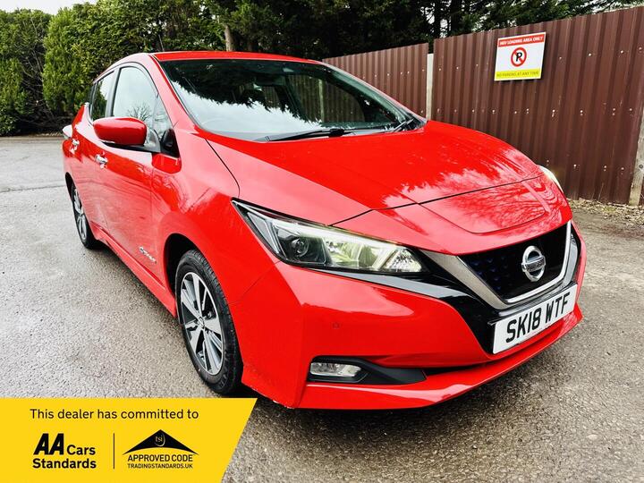 Nissan Leaf 40kWh Acenta Auto 5dr