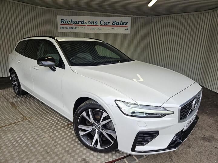 Volvo V60 2.0h T8 Twin Engine 11.6kWh R-Design Plus Auto AWD Euro 6 (s/s) 5dr