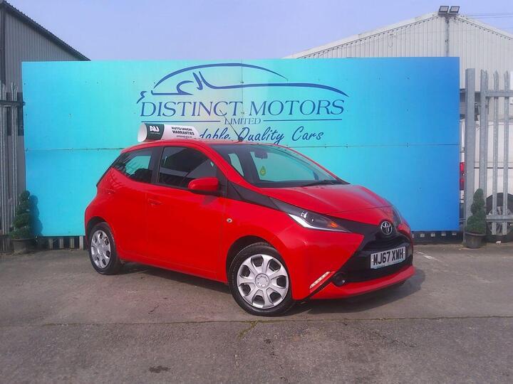 Toyota AYGO 1.0 VVT-i X-play Euro 6 5dr