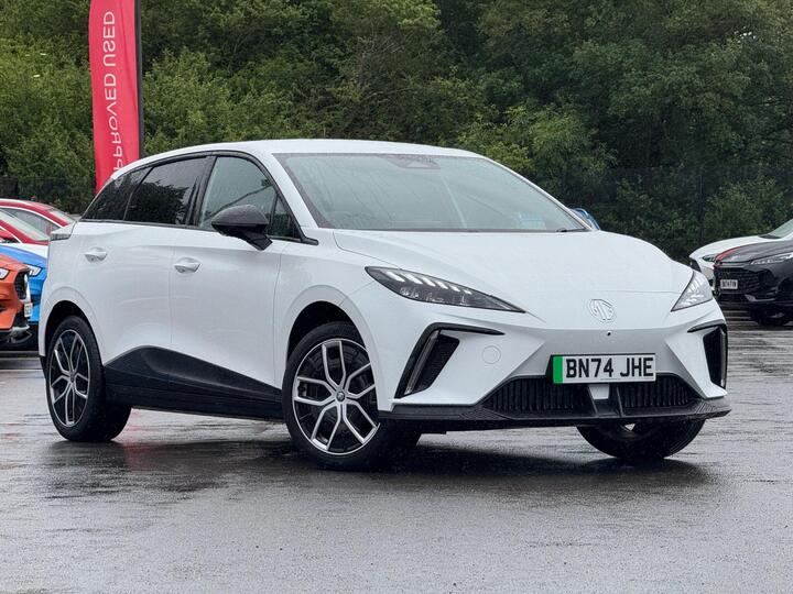 MG MG4 64kWh Trophy Long Range Auto 5dr