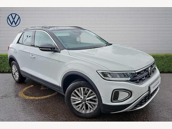 Volkswagen T-roc 1.5 TSI Life DSG Euro 6 (s/s) 5dr Volkswagen T-roc 1.5 TSI Life DSG Euro 6 (s/s) 5dr