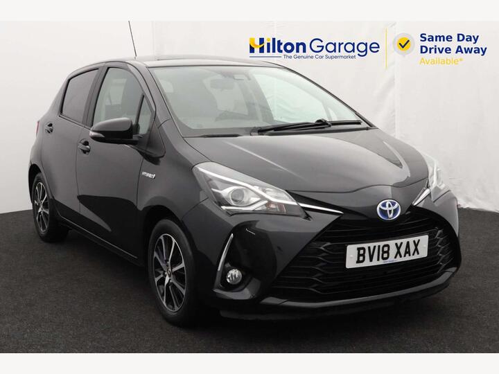 Toyota YARIS 1.5 VVT-h Icon Tech E-CVT Euro 6 (s/s) 5dr