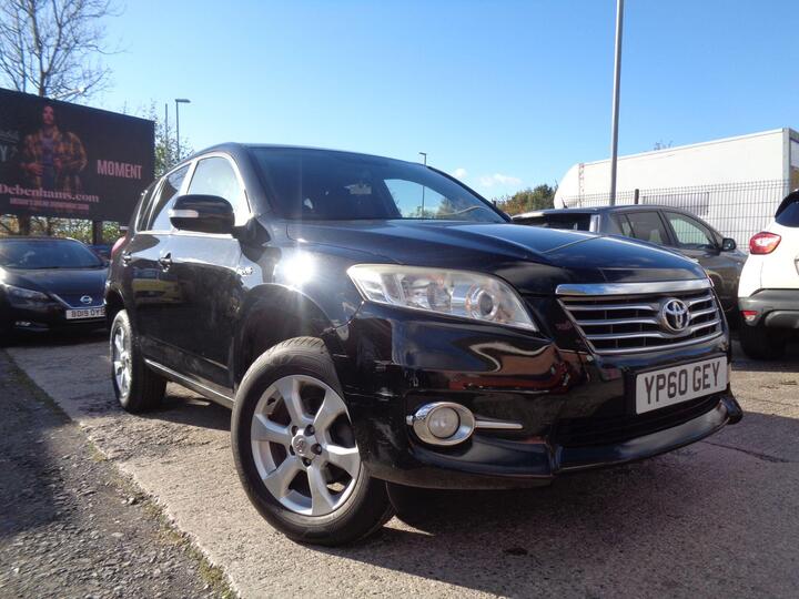 Toyota RAV4 2.2 D-CAT XT-R Auto 4WD Euro 5 5dr Toyota RAV4 2.2 D-CAT XT-R Auto 4WD Euro 5 5dr