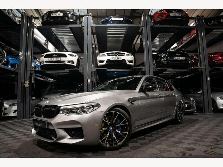 BMW M5 4.4i V8 Competition Steptronic XDrive Euro 6 (s/s) 4dr