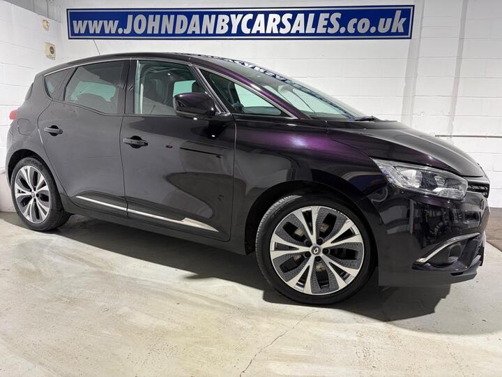 Renault Scenic 1.3 TCe Signature Euro 6 (s/s) 5dr