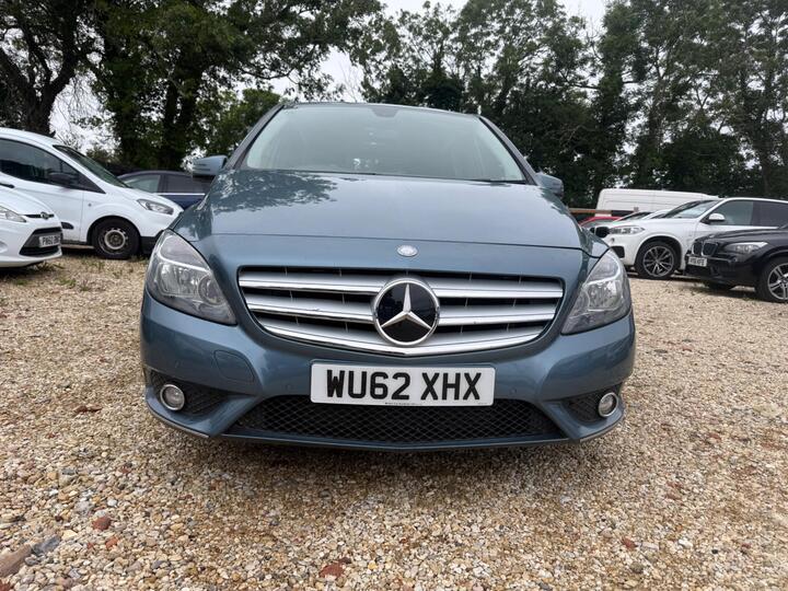 Mercedes-Benz B Class 1.6 B180 BlueEfficiency SE 7G-DCT Euro 5 (s/s) 5dr