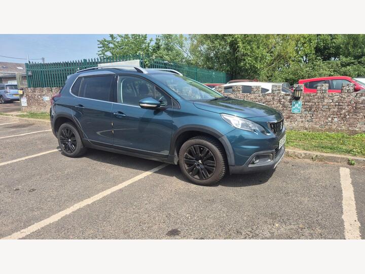 Peugeot 2008 1.2 PureTech Allure Euro 6 5dr