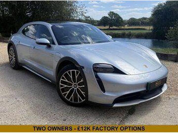 Porsche TAYCAN Performance Plus 93.4kWh 4 Cross Turismo Auto 4WD 5dr