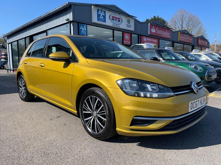 Volkswagen Golf 1.6 TDI SE Nav DSG Euro 6 (s/s) 5dr
