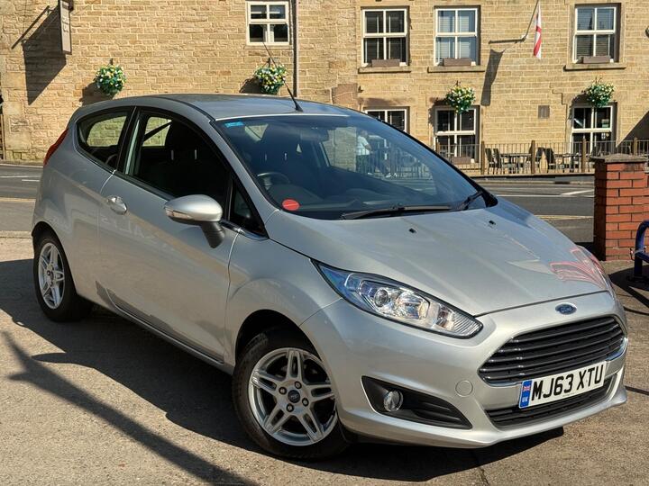 Ford Fiesta 1.0T EcoBoost Zetec Euro 5 (s/s) 3dr