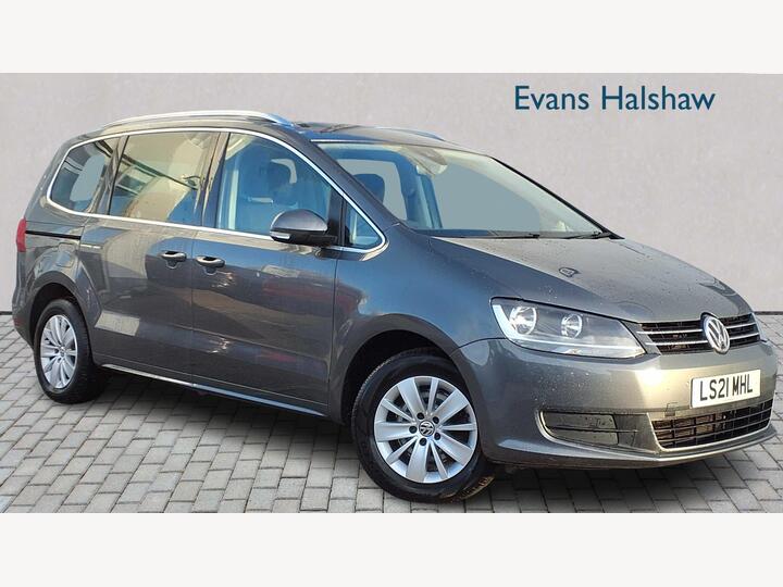 Volkswagen Sharan 1.4 TSI SE Nav DSG Euro 6 (s/s) 5dr Volkswagen Sharan 1.4 TSI SE Nav DSG Euro 6 (s/s) 5dr