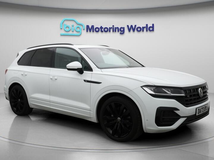 Volkswagen Touareg 3.0 TDI V6 R-Line Tech Plus Tiptronic 4Motion Euro 6 (s/s) 5dr Volkswagen Touareg 3.0 TDI V6 R-Line Tech Plus Tiptronic 4Motion Euro 6 (s/s) 5dr