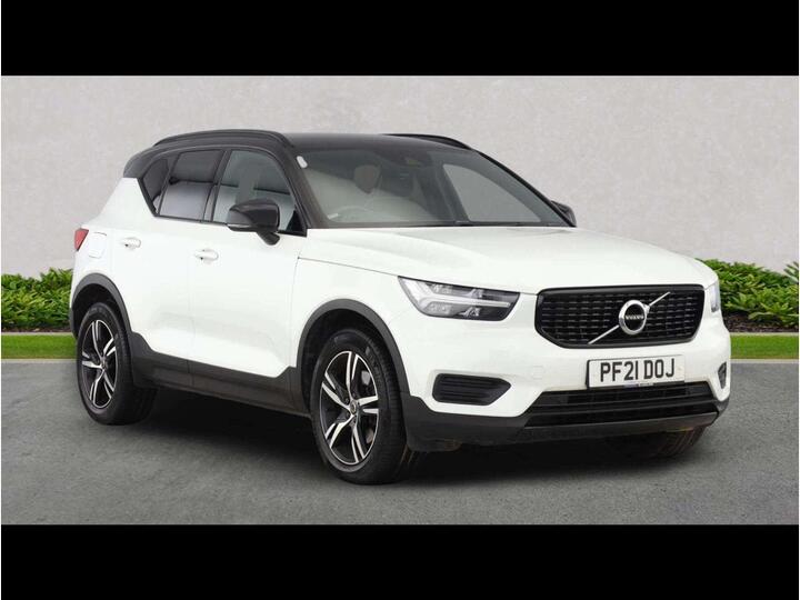 Volvo XC40 2.0 B4 MHEV R-Design Auto Euro 6 (s/s) 5dr