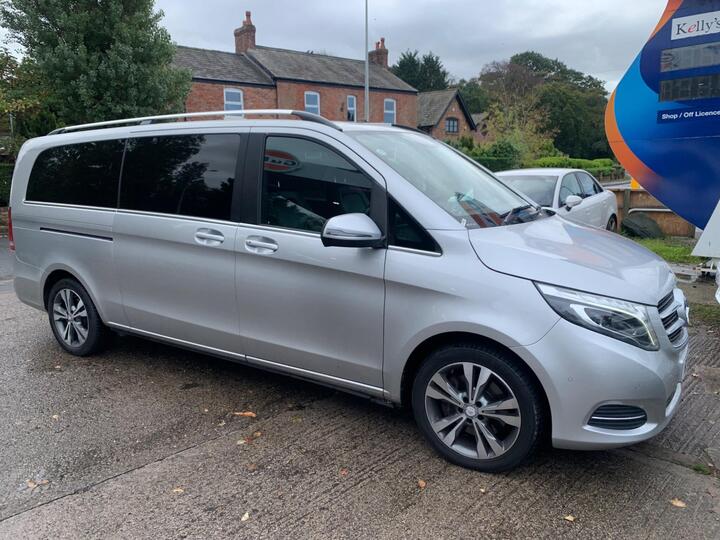 Mercedes-Benz V Class 2.2 V250d BlueTEC Sport G-Tronic+ Euro 6 (s/s) 5dr 8 Seat XLWB