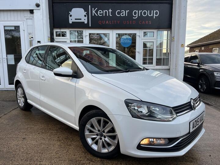 Volkswagen POLO 1.2 TSI BlueMotion Tech SE Euro 6 (s/s) 5dr Volkswagen POLO 1.2 TSI BlueMotion Tech SE Euro 6 (s/s) 5dr