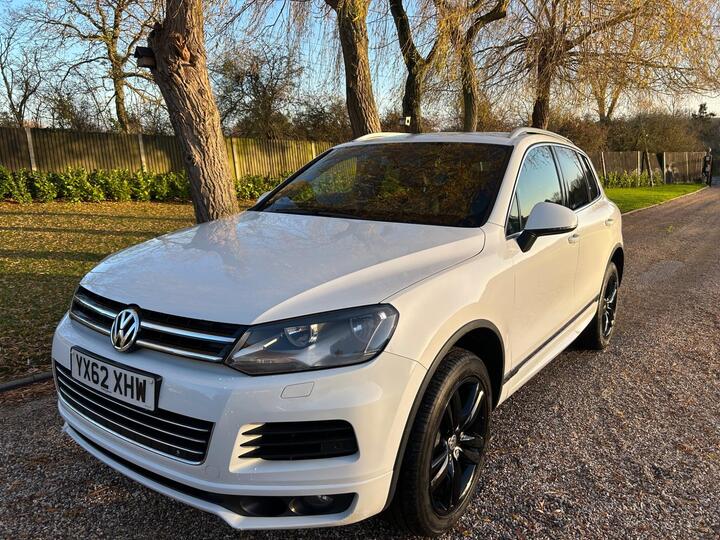 Volkswagen Touareg 3.0 TDI V6 BlueMotion Tech Altitude Tiptronic 4WD Euro 5 (s/s) 5dr