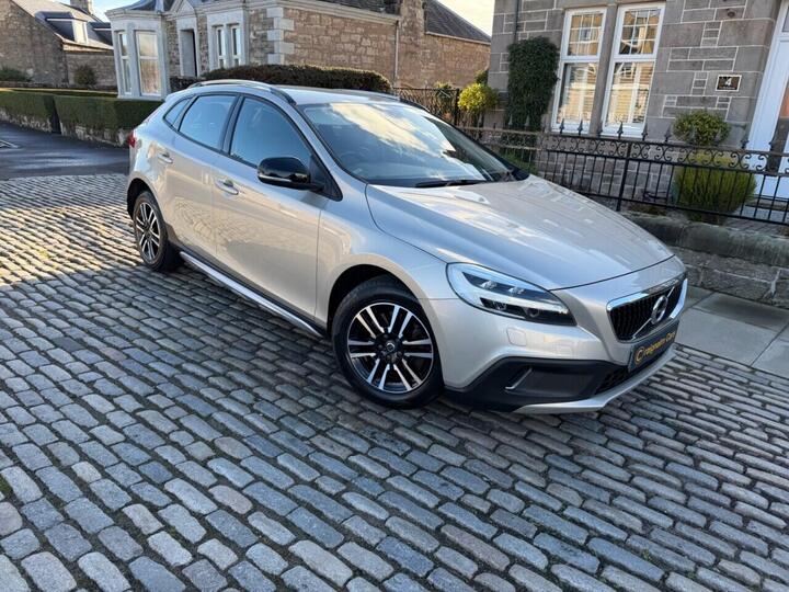 Volvo V40 CROSS COUNTRY 2.0 D2 Euro 6 (s/s) 5dr
