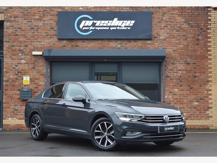 Volkswagen Passat 1.6 TDI SEL DSG Euro 6 (s/s) 4dr