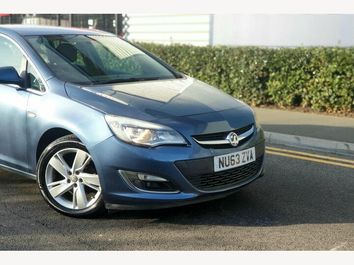 Vauxhall Astra 1.6 16v SRi Auto Euro 5 5dr