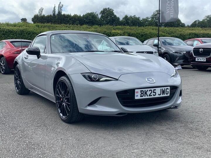 Mazda MX-5 RF 2.0 SKYACTIV-G Homura Euro 6 (s/s) 2dr Mazda MX-5 RF 2.0 SKYACTIV-G Homura Euro 6 (s/s) 2dr