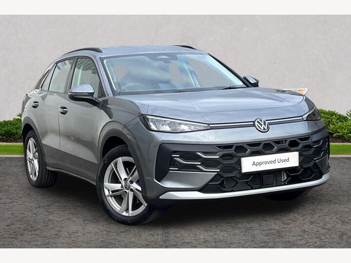 Volkswagen T-roc 1.5 ETSI MHEV Life DSG Euro 6 (s/s) 5dr Volkswagen T-roc 1.5 ETSI MHEV Life DSG Euro 6 (s/s) 5dr