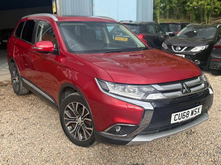 Mitsubishi Outlander 2.2 DI-D 4 4WD Euro 6 (s/s) 5dr