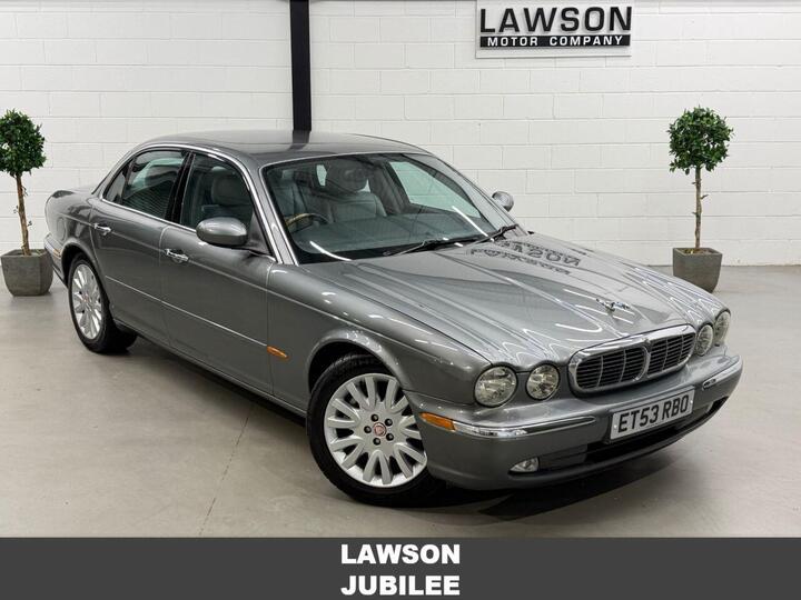 Jaguar XJ 3.0 SE 4dr