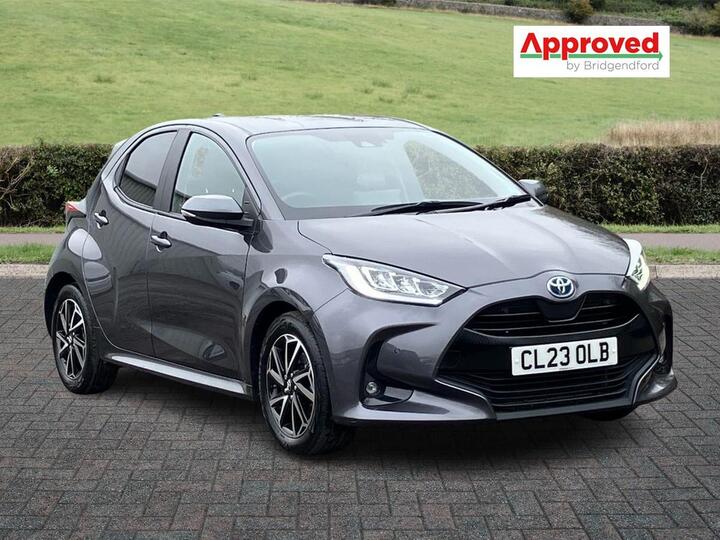 Toyota Yaris 1.5 VVT-h Design E-CVT Euro 6 (s/s) 5dr