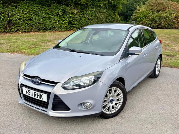 Ford Focus 1.6 Titanium Euro 5 5dr