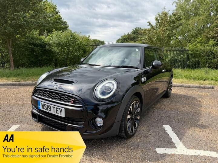 MINI Hatch 2.0 Cooper S Exclusive Steptronic Euro 6 (s/s) 3dr