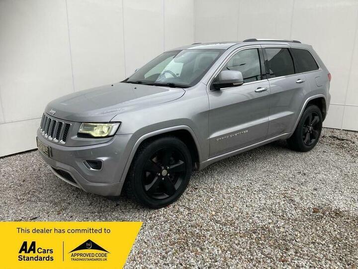 Jeep Grand Cherokee 3.0 V6 CRD Overland Auto 4WD Euro 6 5dr Jeep Grand Cherokee 3.0 V6 CRD Overland Auto 4WD Euro 6 5dr