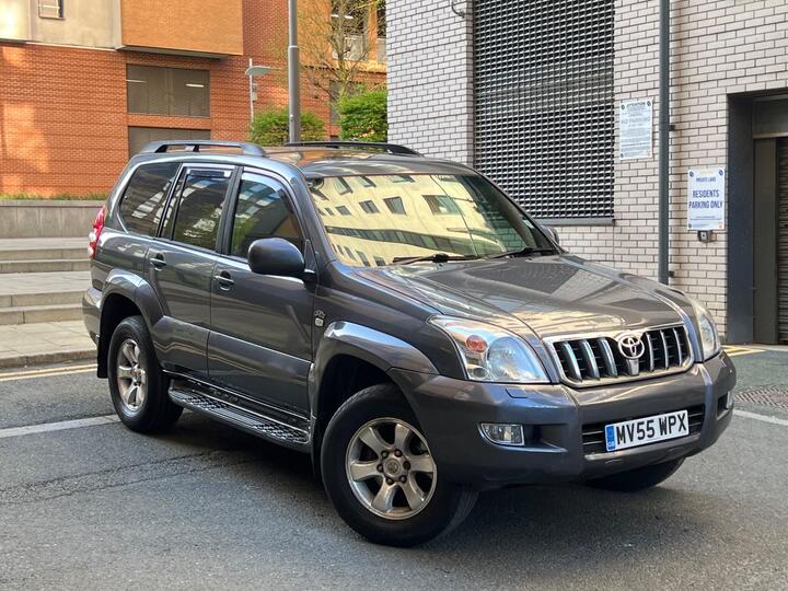 Toyota Land Cruiser 3.0 D-4D LC4 5dr Toyota Land Cruiser 3.0 D-4D LC4 5dr