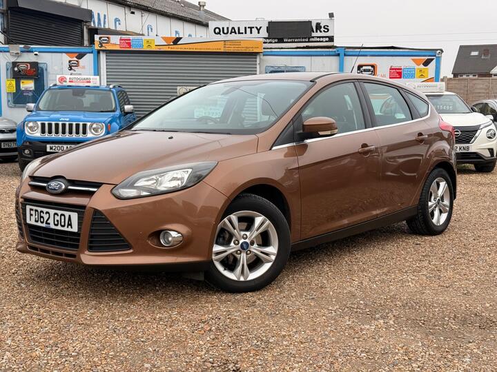 Ford Focus 1.6 Zetec Powershift Euro 5 5dr