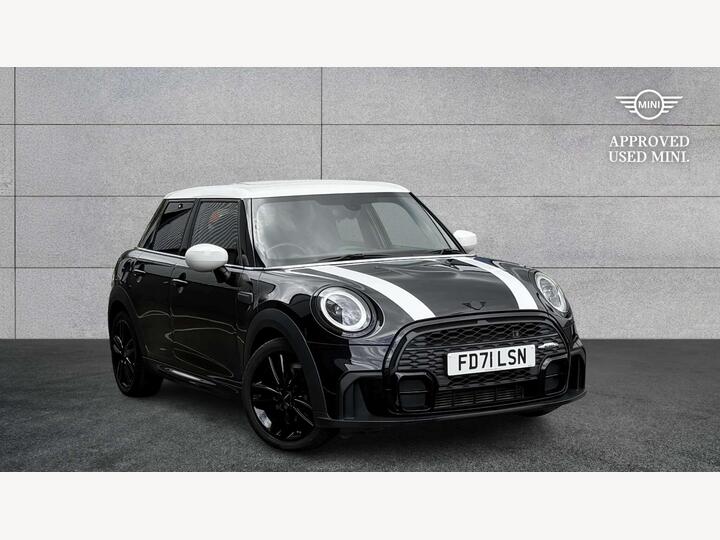 MINI Hatch 1.5 Cooper Sport Steptronic Euro 6 (s/s) 5dr