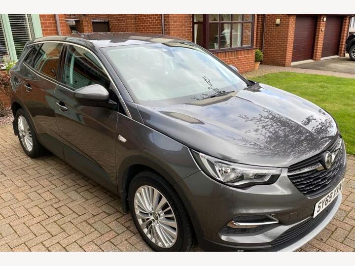 Vauxhall Grandland X 2.0 Turbo D BlueInjection Tech Line Nav Auto Euro 6 (s/s) 5dr