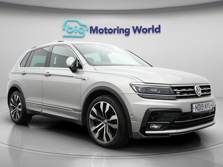 Volkswagen Tiguan 2.0 TDI R-Line Tech DSG 4Motion Euro 6 (s/s) 5dr